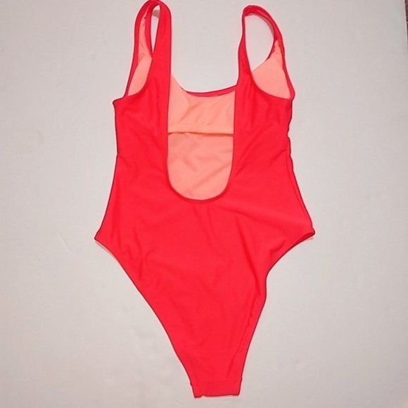 Xhilaration Firecracker Neon Pink One Piece Swimsuit - Picture 4 of 4